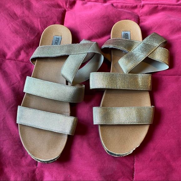 steve madden three strap sandals
